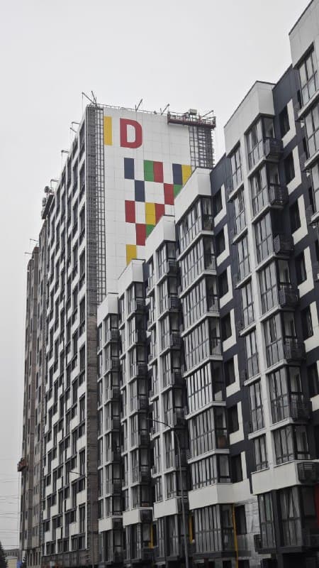 Ход строительства ЖК IDEЯ в Уфе — фасад здания, новостройка 2026